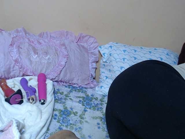 Rsylvie live webcam show
