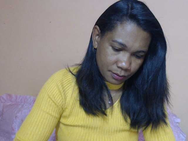 Rsylvie live webcam show
