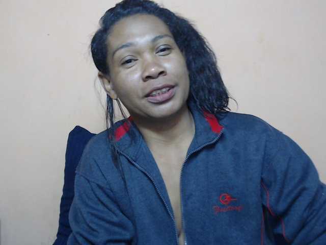 Rsylvie live cam on UnifiedCams