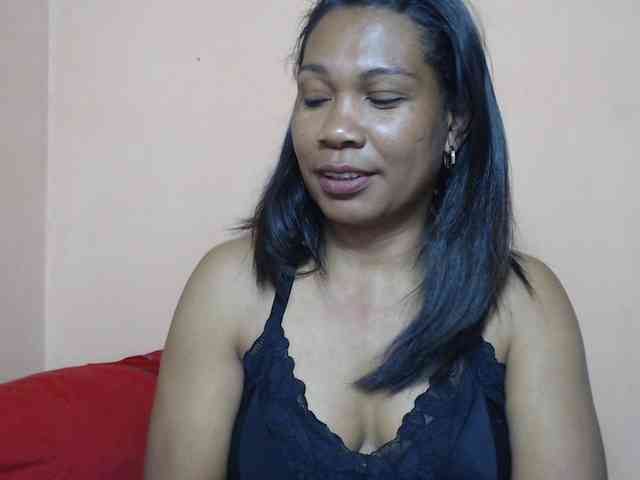 Rsylvie Sex Cam Show