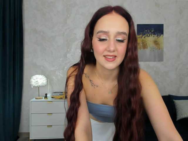 SabrinaCandi live cam on BongaCams
