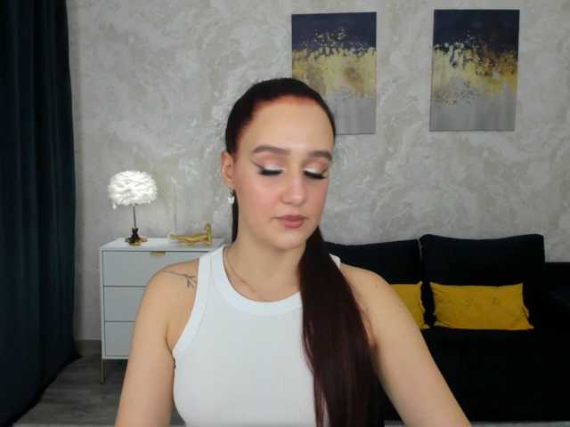 SabrinaCandi live cam on BongaCams