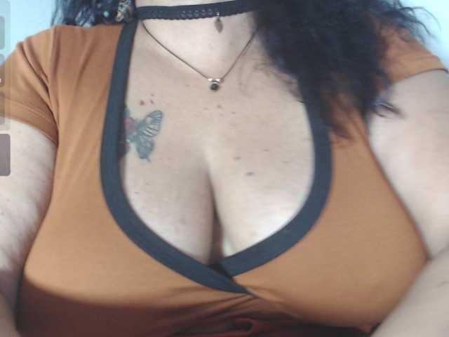 birdydavis69 live cam on BongaCams