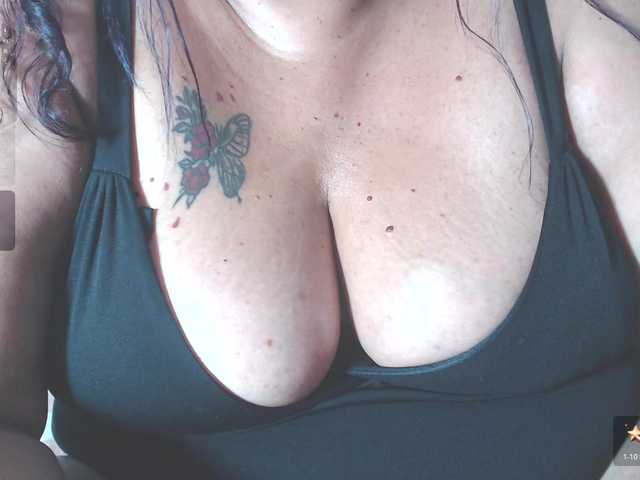 birdydavis69 live cam on BongaCams