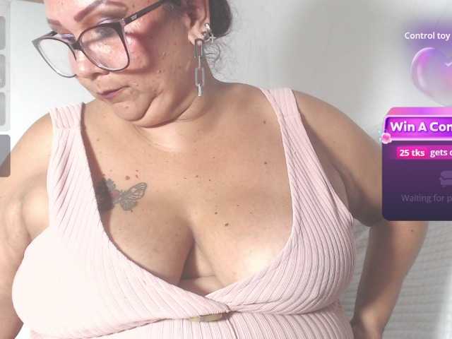 birdydavis69 live cam on BongaCams