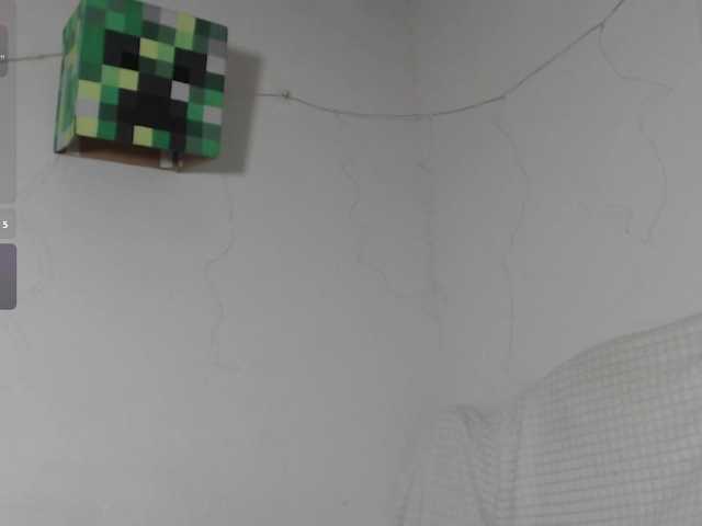 birdydavis69 live cam on UnifiedCams