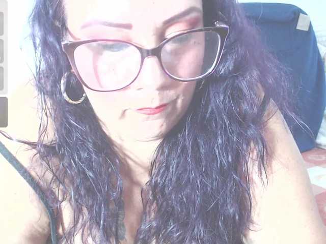 birdydavis69 live cam on BongaCams