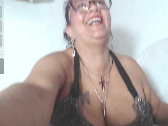 birdydavis69 live cam on BongaCams