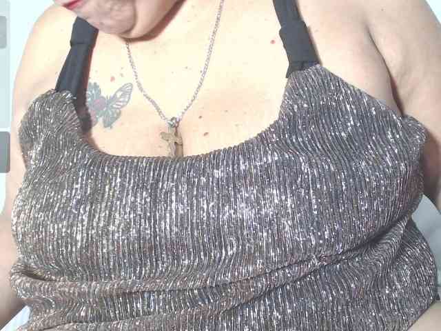 birdydavis69 Live Webcam on BongaCams