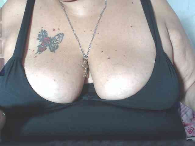 birdydavis69 Live Webcam on BongaCams