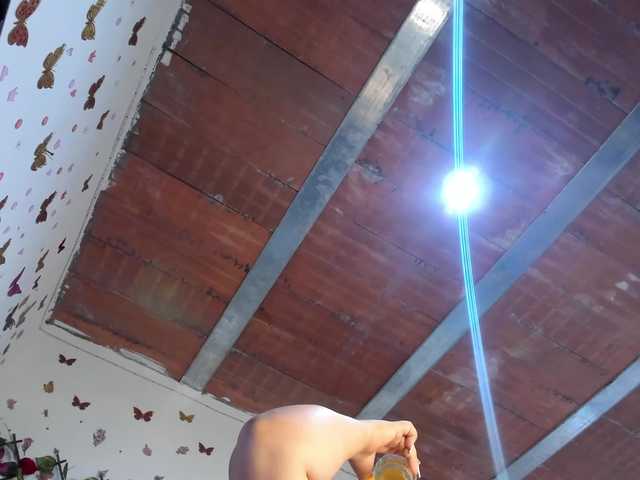 Anyrebels live webcam show