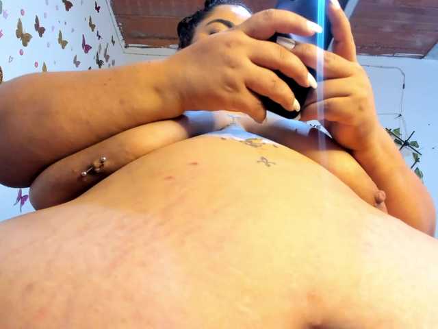 Anyrebels live webcam show