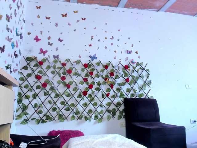 Anyrebels live cam on BongaCams