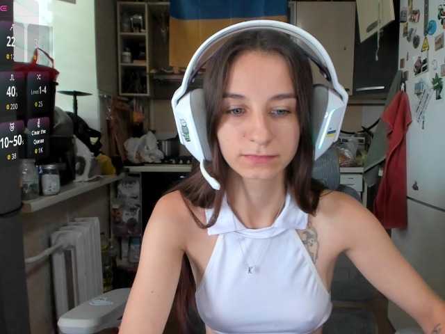 KikNika live cam on BongaCams