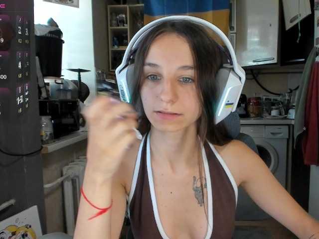 KikNika live cam on BongaCams