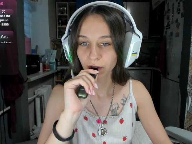 KikNika live cam on BongaCams