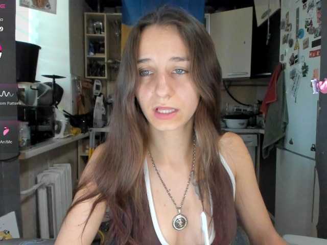 KikNika live cam on BongaCams