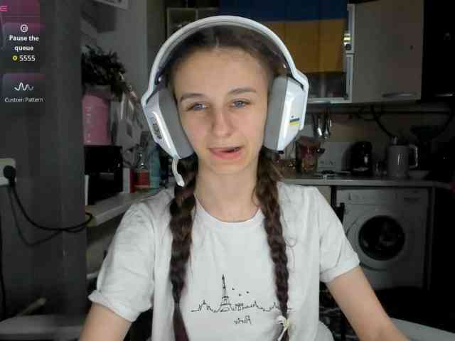 KikNika webcam