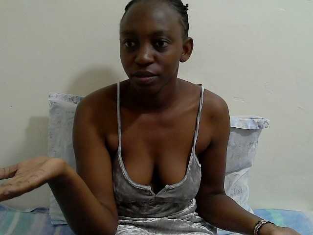Anitah1 live cam on BongaCams