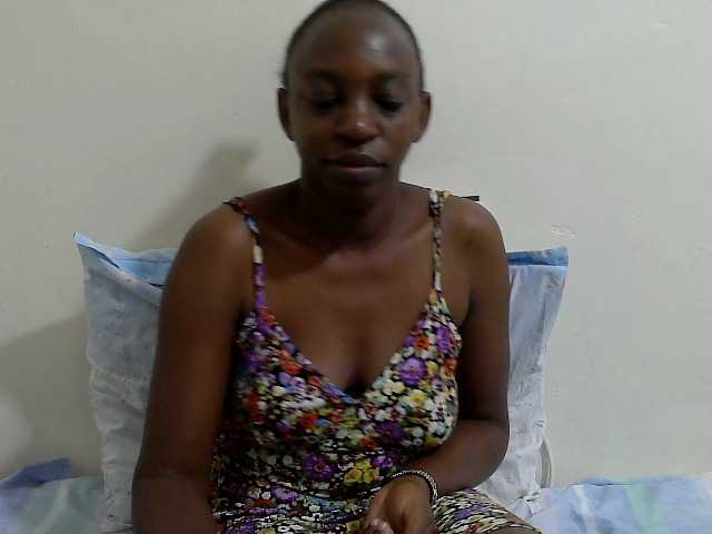 Anitah1 live cam on BongaCams