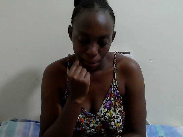 Anitah1 live cam on BongaCams