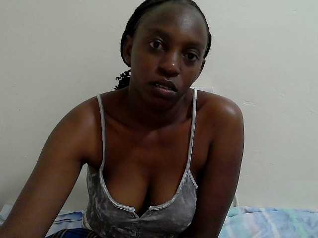 Anitah1 live cam on BongaCams