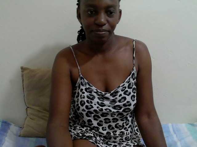 Anitah1 live cam on BongaCams