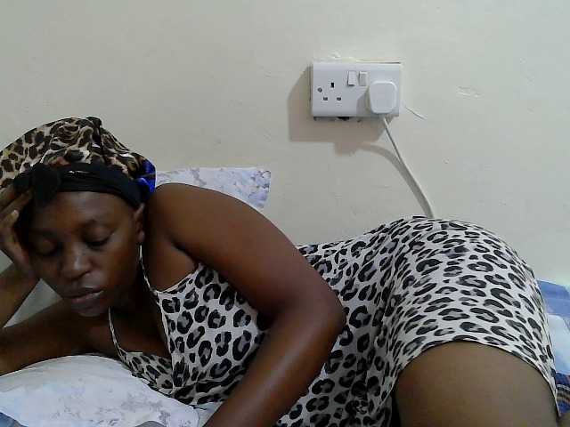 Anitah1 live cam on BongaCams