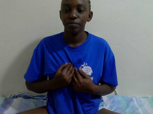 Anitah1 live cam on BongaCams