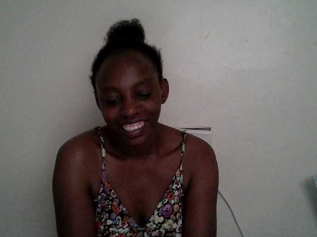 Anitah1 live cam on BongaCams
