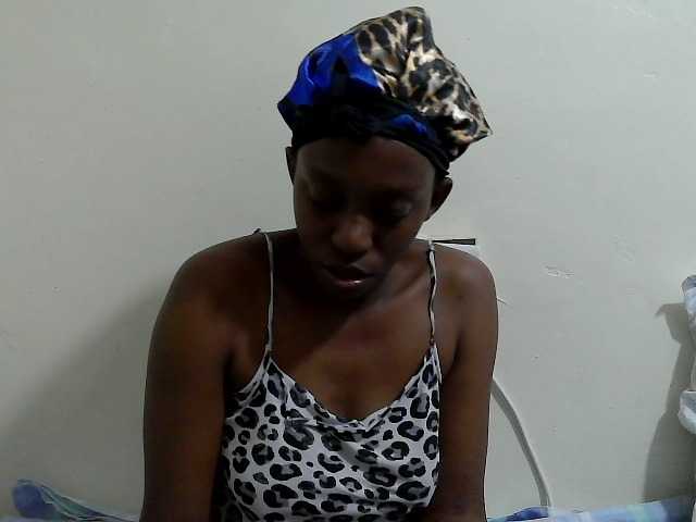 Anitah1 live cam on BongaCams