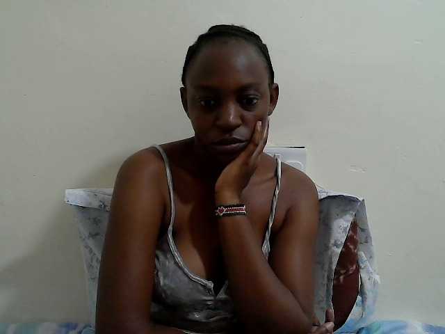 Anitah1 live cam on BongaCams