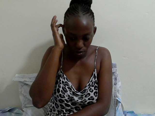 Anitah1 live cam on BongaCams