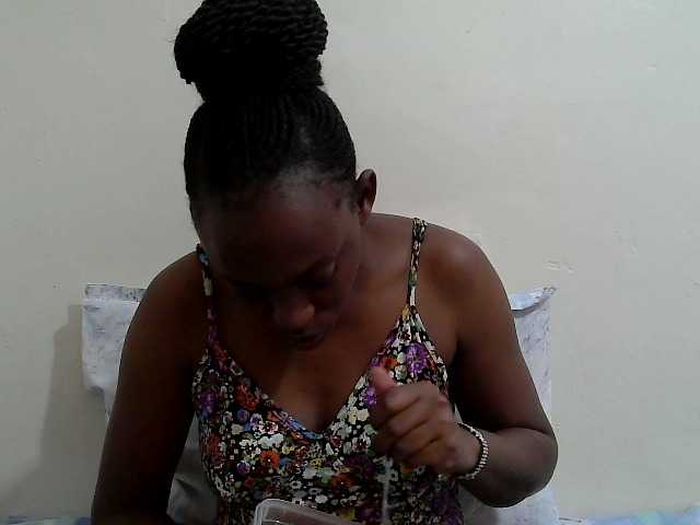 Anitah1 live cam on BongaCams