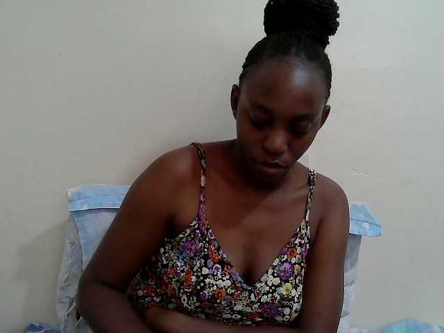 Anitah1 live cam on BongaCams