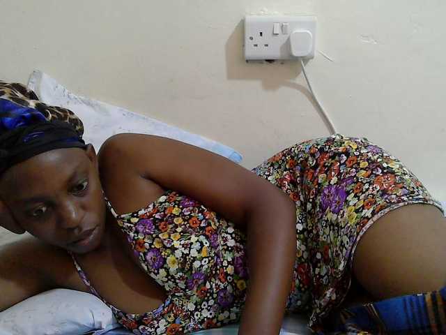 Anitah1 live cam on BongaCams