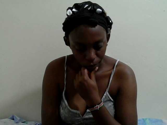 Anitah1 live cam on BongaCams
