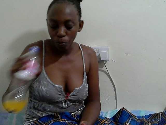 Anitah1 live cam on BongaCams