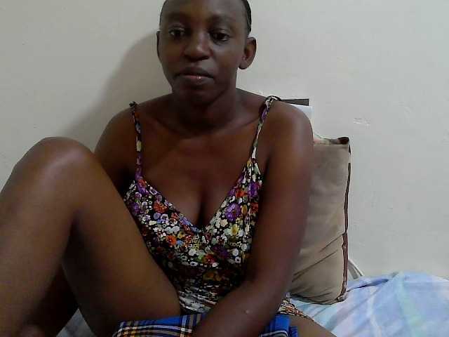 Anitah1 live cam on BongaCams