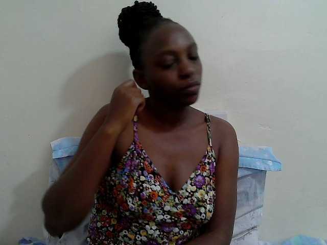 Anitah1 live cam on BongaCams