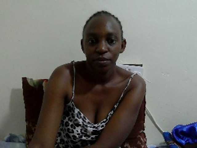 Anitah1 live cam on BongaCams