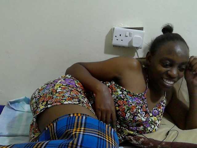 Anitah1 live cam on BongaCams