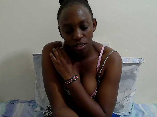 Anitah1 live cam on BongaCams