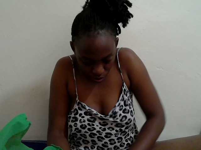 Anitah1 live cam on BongaCams
