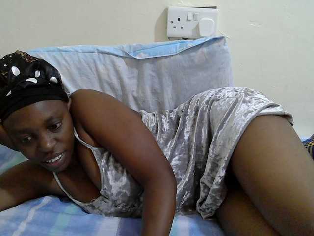 Anitah1 live cam on BongaCams
