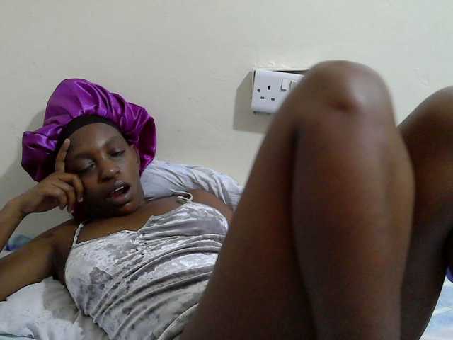 Anitah1 live cam on BongaCams