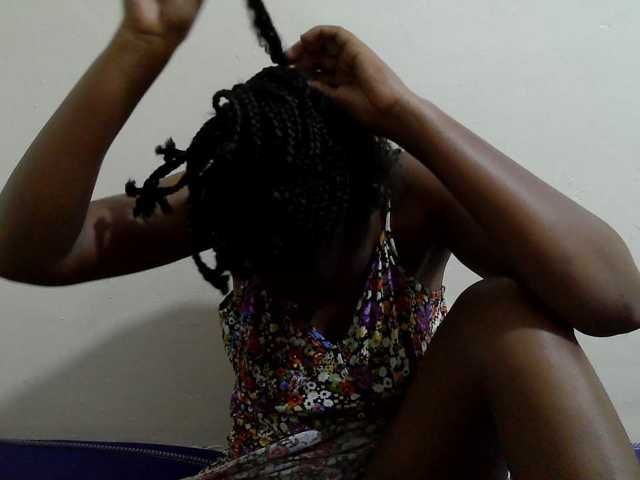 Anitah1 live cam on BongaCams