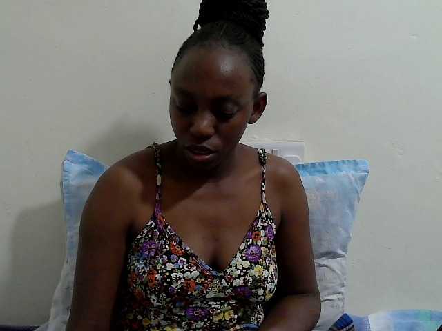 Anitah1 live cam on BongaCams