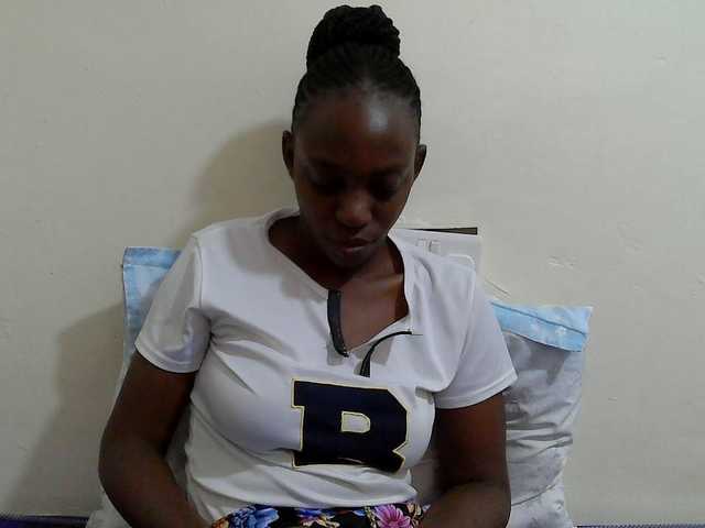 Anitah1 live cam on BongaCams