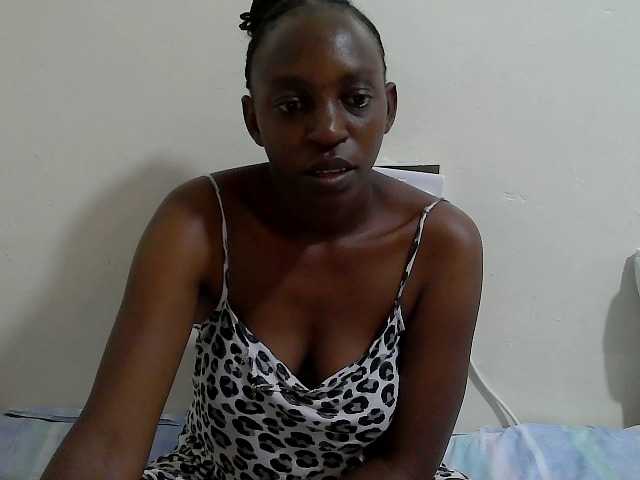 Anitah1 live cam on BongaCams